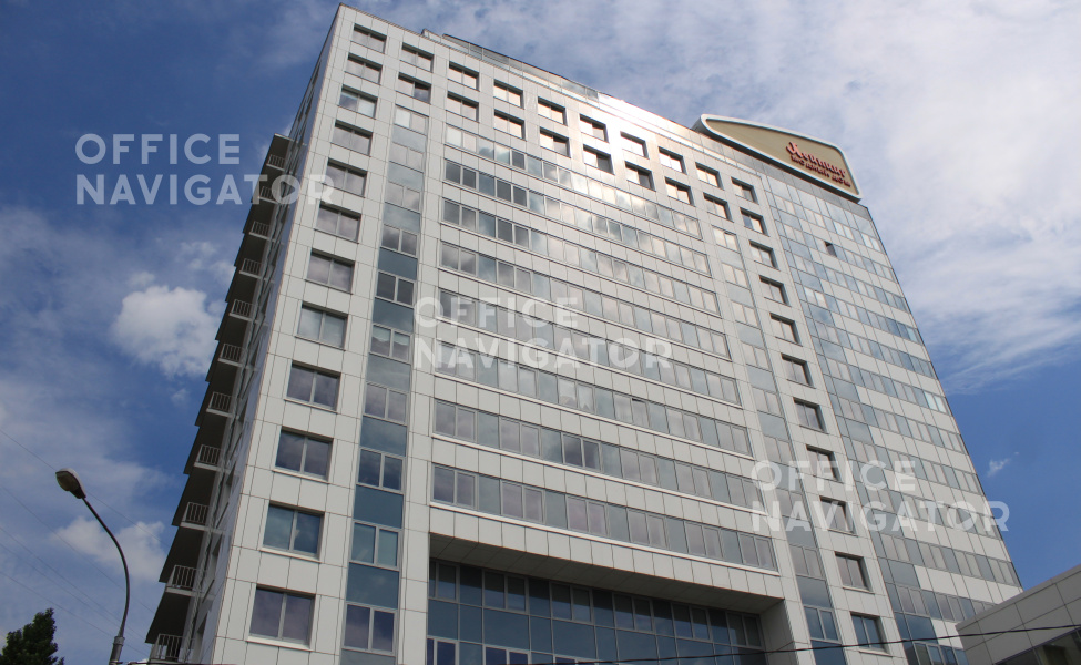 Аренда офиса 9000 м², 3-15 этаж, в бизнес-центре Лейпциг
