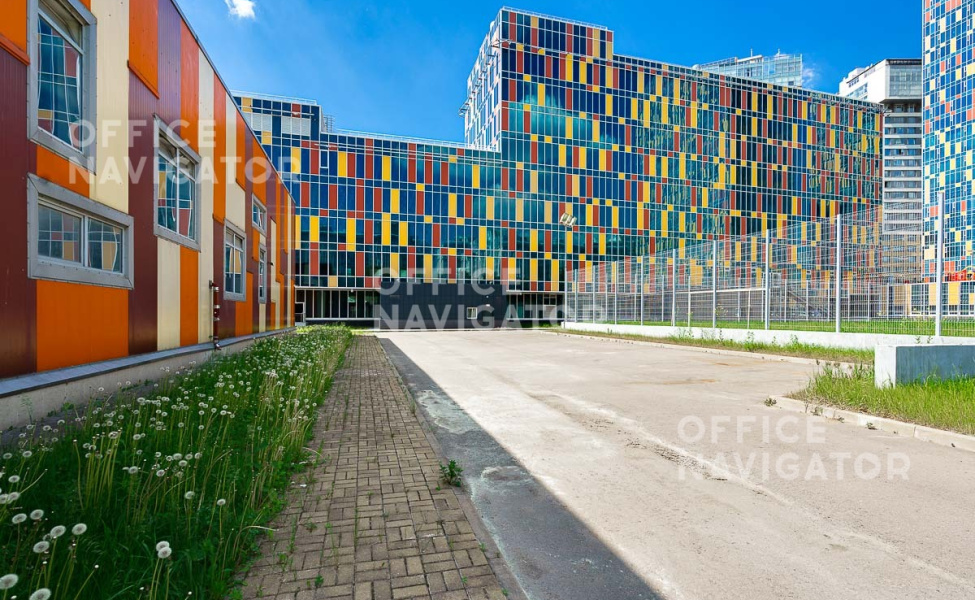 Продажа офиса 17808 м², 1-10 этаж, в бизнес-центре Скай Хаус
