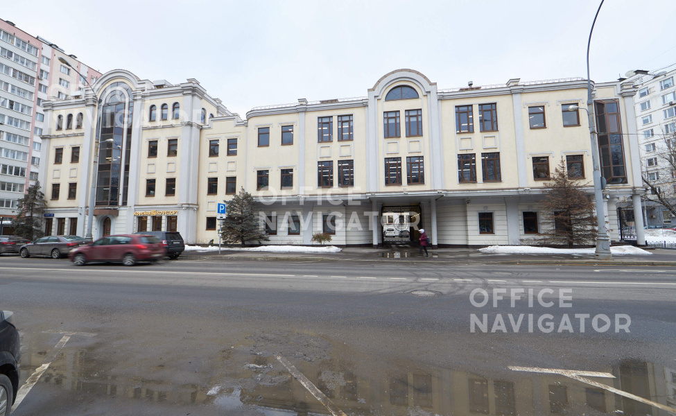 Аренда офиса 1337 м², 3 этаж, в бизнес-центре Банный пер., 9
