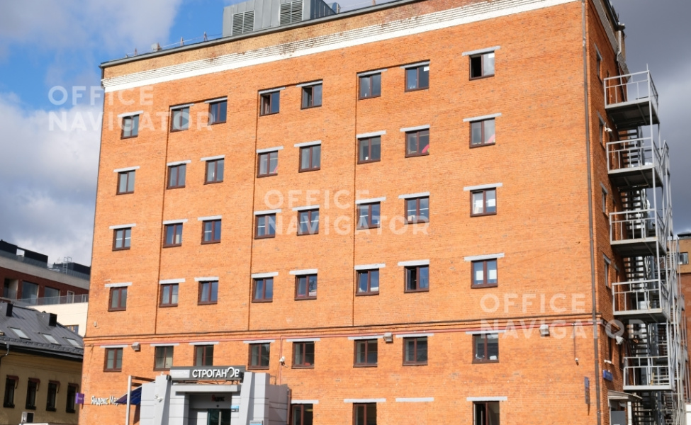 Аренда офиса 324 м², -1 этаж, в бизнес-центре Красная Роза Строганов
