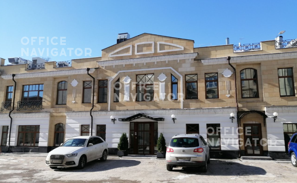 Аренда офиса 411 м², 2 этаж, в бизнес-центре Юсупов Двор
