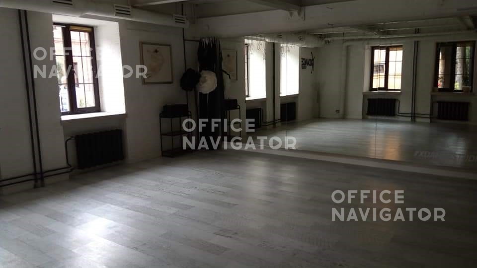 Продажа офиса 696 м², 1-4 этаж, в бизнес-центре The Loft
