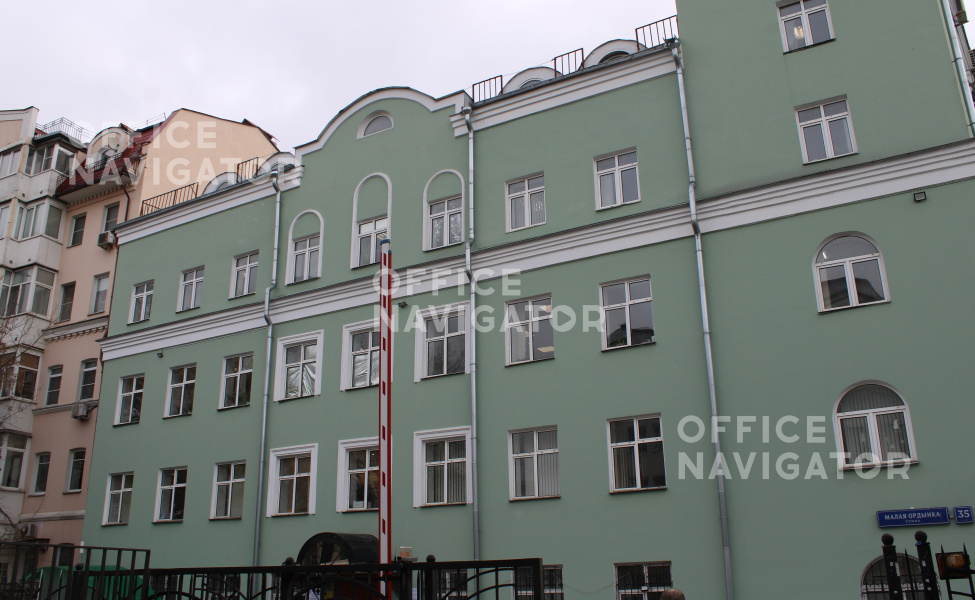 Аренда офиса 2412 м², 1-7 этаж, в бизнес-центре Ордынка М. ул., 35, стр. 3
