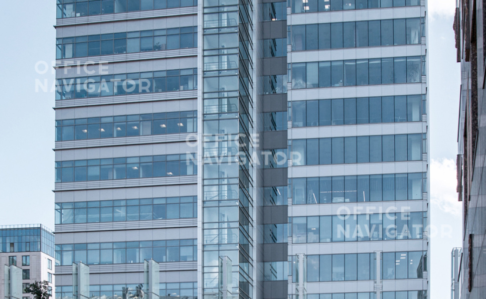 Аренда офиса 2466 м², 3 этаж, в бизнес-центре Дукат Плэйс III
