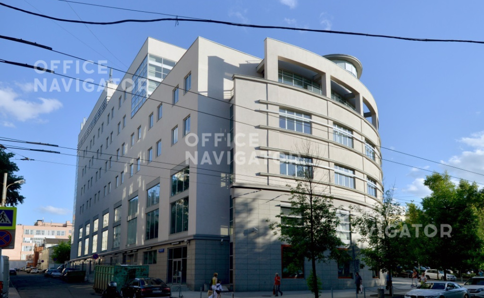 Аренда офиса 378 м², 1 этаж, в бизнес-центре Амбер Плаза
