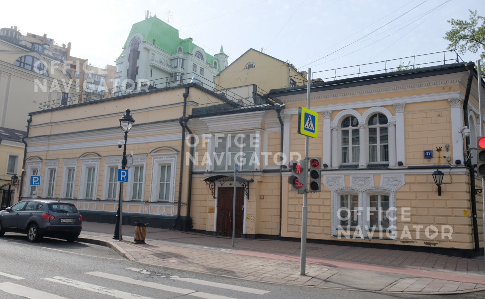 Аренда офиса 266 м², Мансарда этаж, в бизнес-центре Никитская Б. ул., 47, стр. 2
