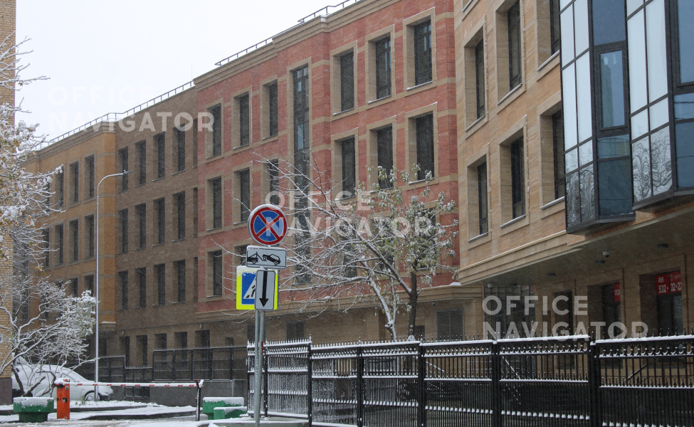 Продажа офиса 152.6 м², 1 этаж, в бизнес-центре Sole Hills
