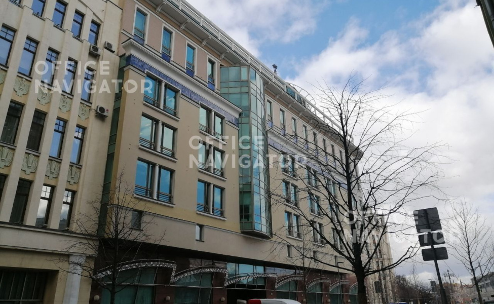 Аренда офиса 415.1 м², 1 этаж, в бизнес-центре Садовая-Спасская ул., 28
