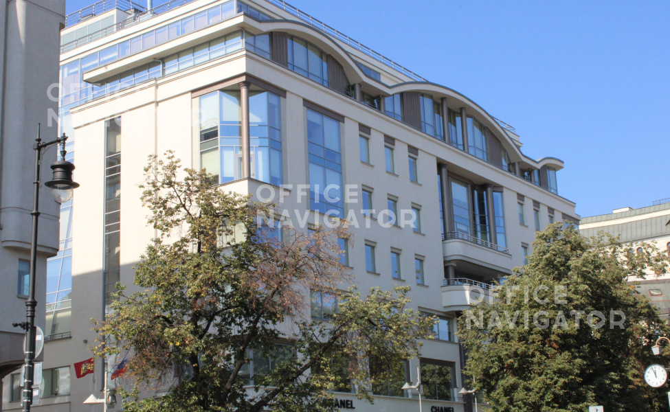 Аренда офиса 254 м², 0-1 этаж, в бизнес-центре Женевский Дом
