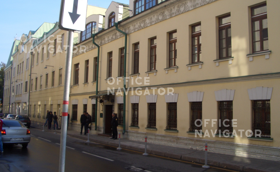 Продажа офиса 1074 м², 1-2 этаж, в бизнес-центре Казачий 2-й пер., 3, стр. 1
