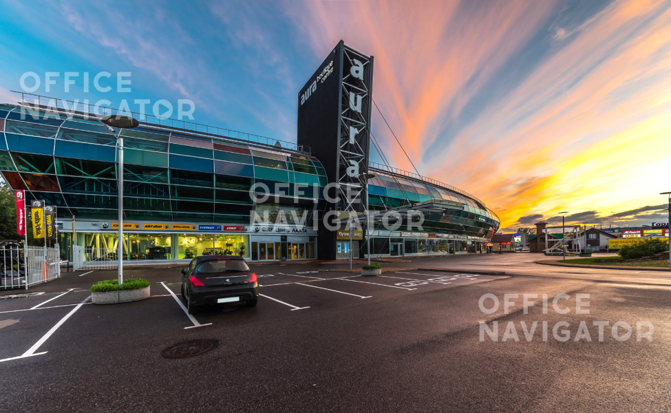 Аренда офиса 1565.12 м², 3 этаж, в бизнес-центре Аура
