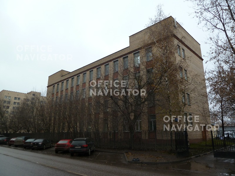 <name>Аренда офиса 651.5 м², 3 этаж, в бизнес-центре Зорге ул., 27</name>
