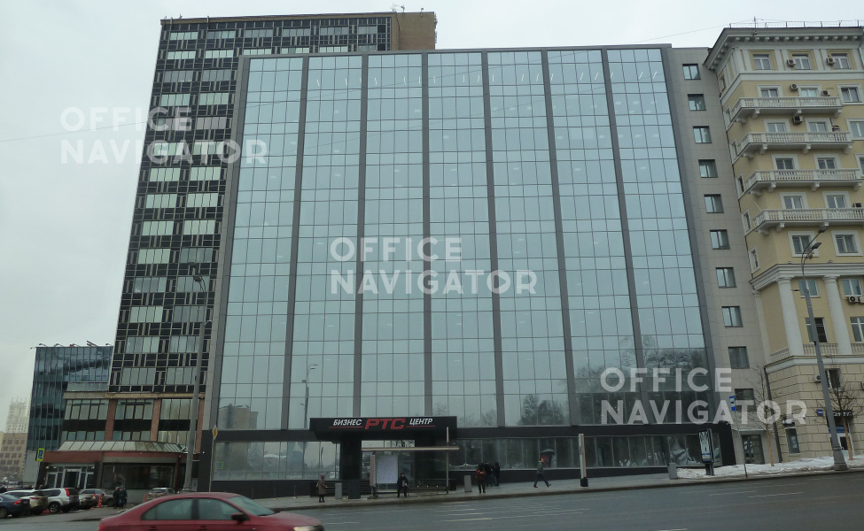 <name>Аренда офиса 386 м², 1 этаж, в бизнес-центре РТС Земляной Вал</name>
