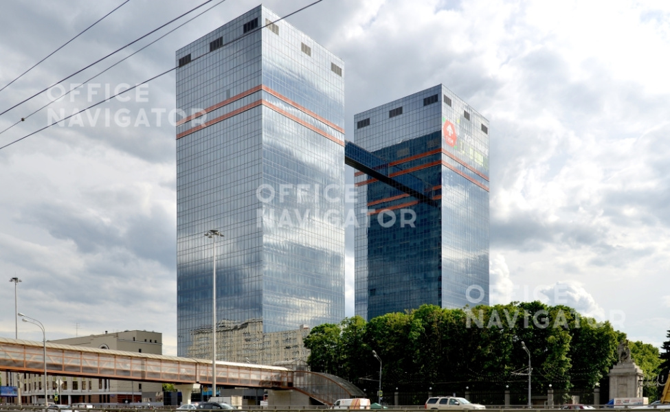 <name>Аренда офиса 1130 м², 16 этаж, в бизнес-центре SkyLight Башня Б</name>

