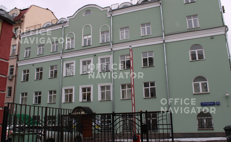 Аренда офиса 2412 м², 1-7 этаж, в бизнес-центре Ордынка М. ул., 35, стр. 3
