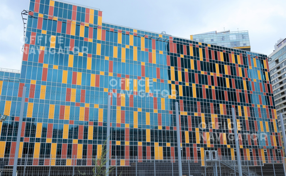 Продажа офиса 17808 м², 1-10 этаж, в бизнес-центре Скай Хаус
