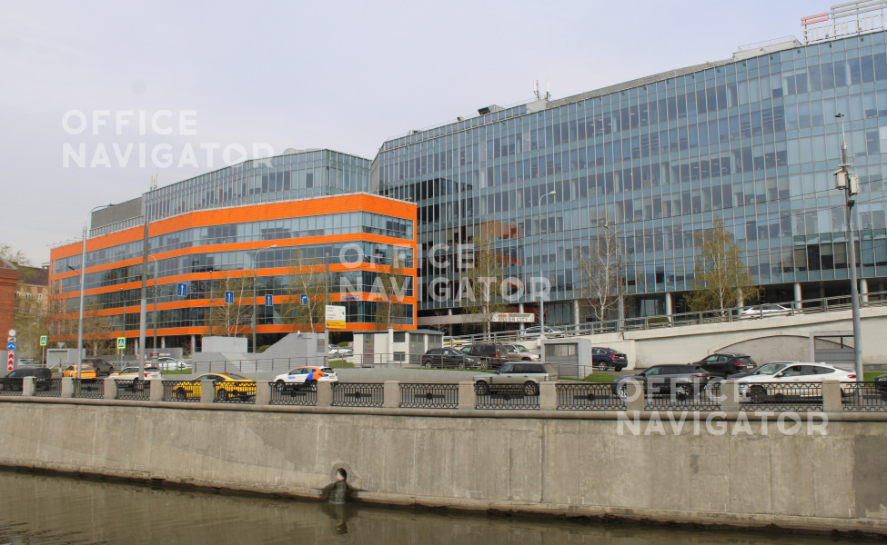 Аренда офиса 1600 м², 2 этаж, в бизнес-центре Серебряный город
