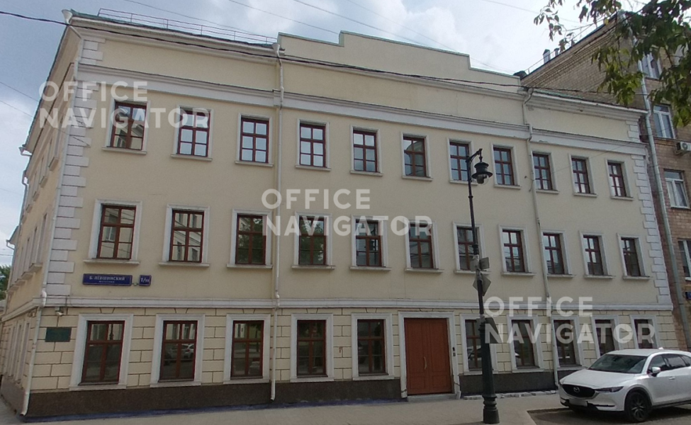 Субаренда офиса 353 м², 3 этаж, в бизнес-центре Левшинский Б. пер., 1/11
