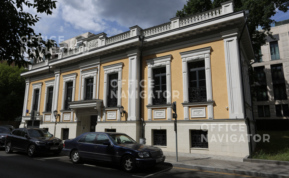 Аренда офиса 1270 м², -2-3 этаж, в бизнес-центре Гранатный пер., 6А
