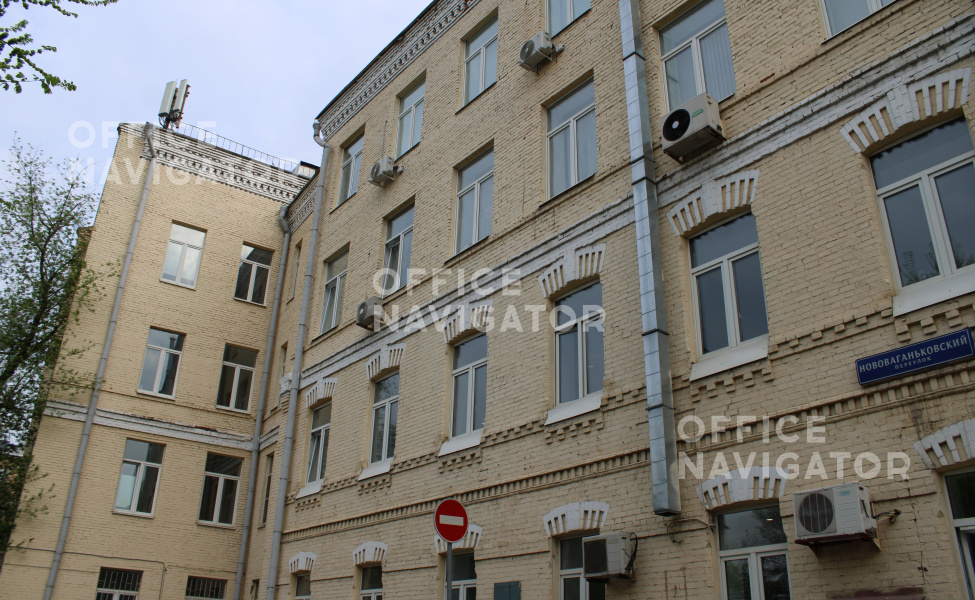 Аренда офиса 400 м², 3 этаж, в бизнес-центре Предтеченский М. пер., 1/2
