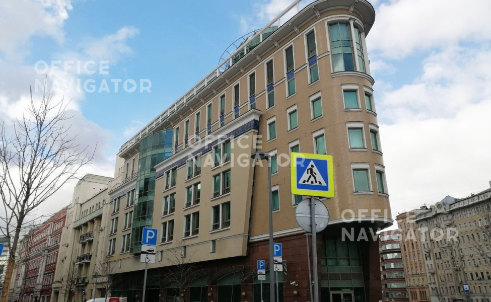 Аренда офиса 415.1 м², 1 этаж, в бизнес-центре Садовая-Спасская ул., 28
