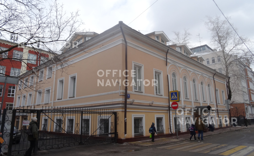 Аренда офиса 1126.2 м², -1, 1, 3 этаж, в бизнес-центре Чаплыгина ул., 9, стр. 1
