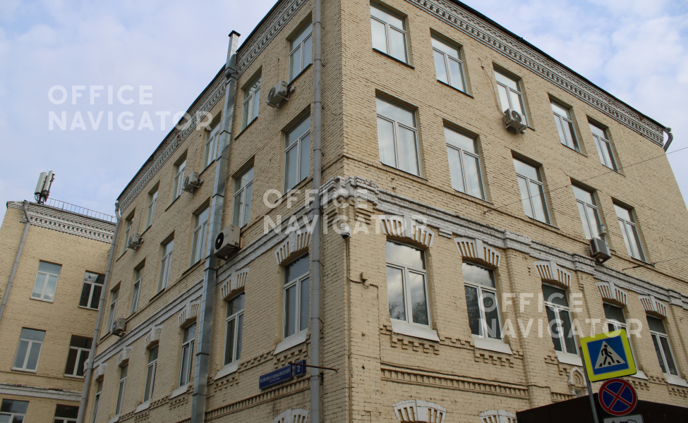 Аренда офиса 400 м², 3 этаж, в бизнес-центре Предтеченский М. пер., 1/2
