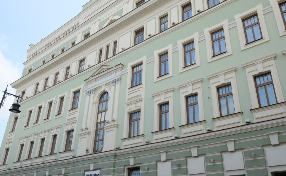 Аренда офиса 153 м², -1 этаж, в бизнес-центре Романов Двор I
