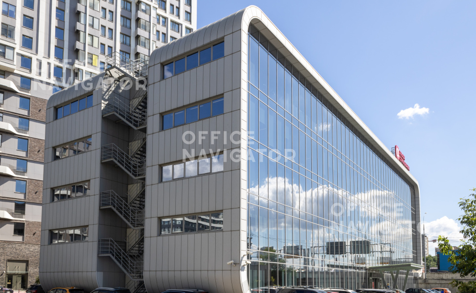 Аренда офиса 900 м², 3 этаж, в бизнес-центре Серпантин
