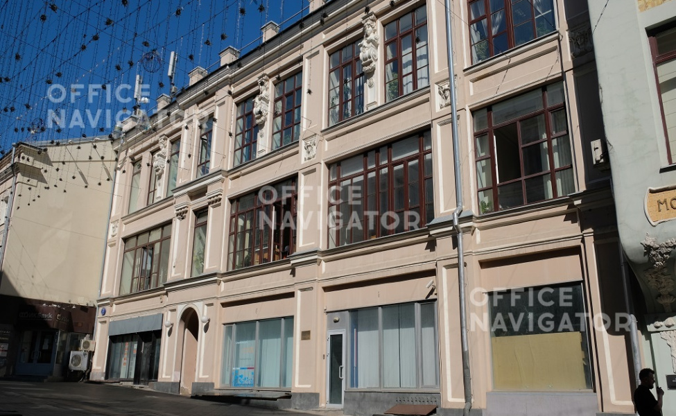 Продажа офиса 1703 м², 1-4 этаж, в бизнес-центре Кузнецкий мост ул., 4/3, стр. 1
