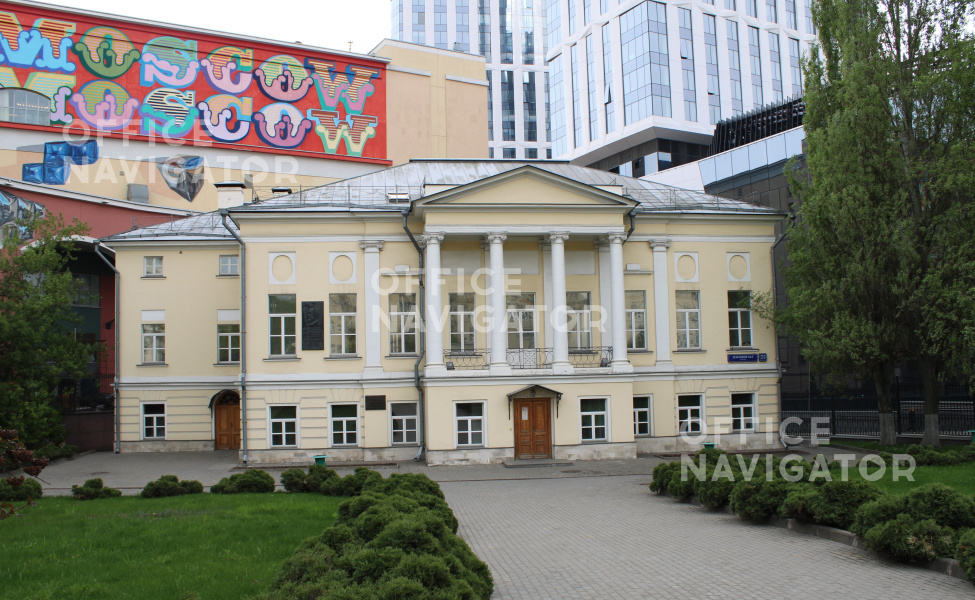 Аренда офиса 960 м², 1-2 этаж, в бизнес-центре Земляной Вал ул., 35, стр. 1
