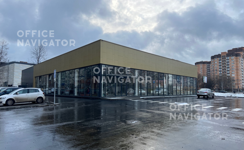 Аренда офиса 1002 м², 1 этаж, в бизнес-центре Новый б-р, 25
