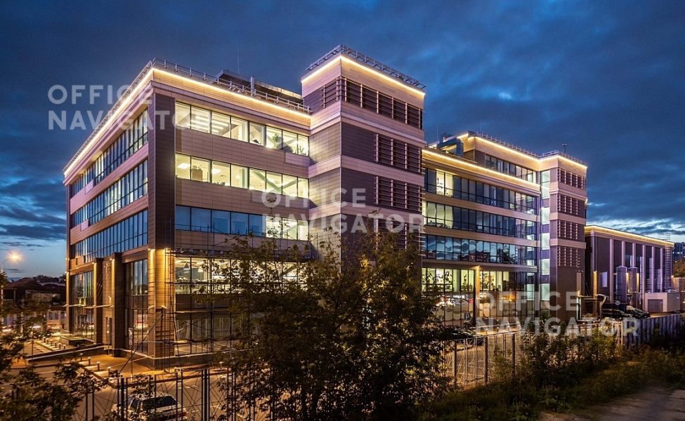 Аренда офиса 281 м², 4 этаж, в бизнес-центре Квадрат
