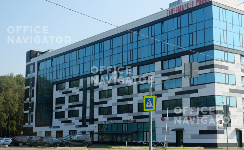 Аренда офиса 2500 м², 3 этаж, в бизнес-центре Лухмановская ул., 37
