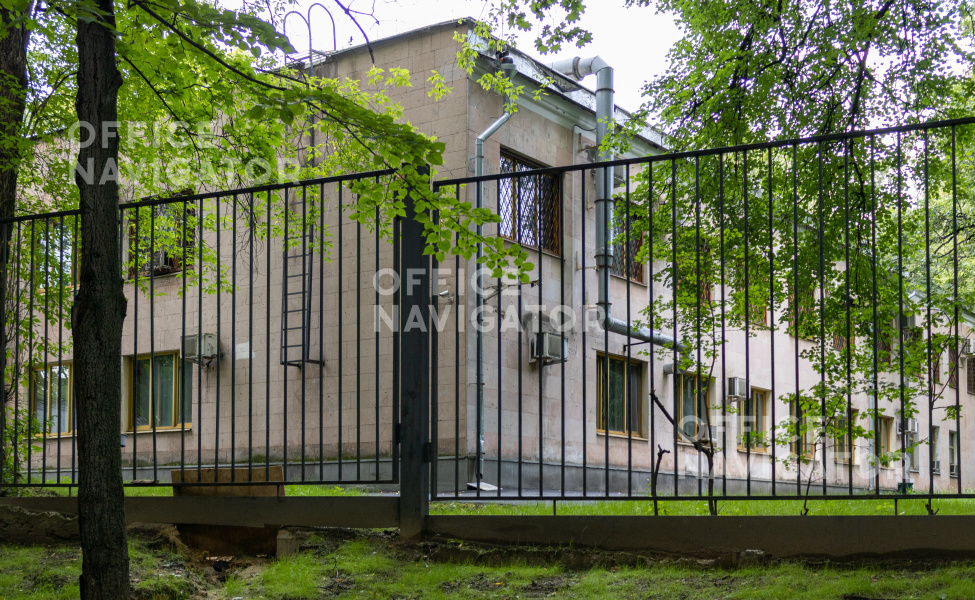 Аренда офиса 761 м², 1-2 этаж, в бизнес-центре Коновалова ул., 14
