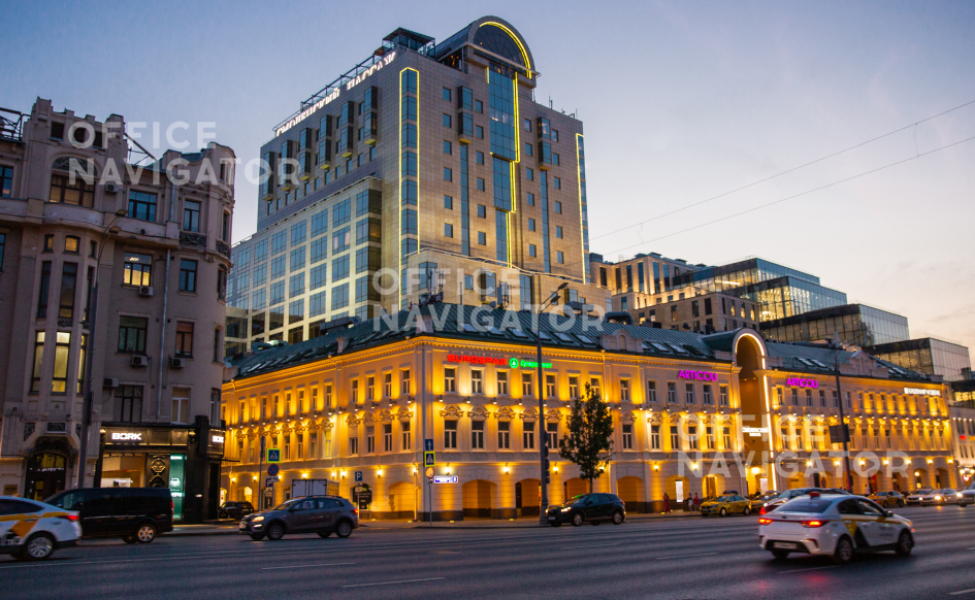 Аренда офиса 1040 м², 8 этаж, в бизнес-центре Смоленский Пассаж
