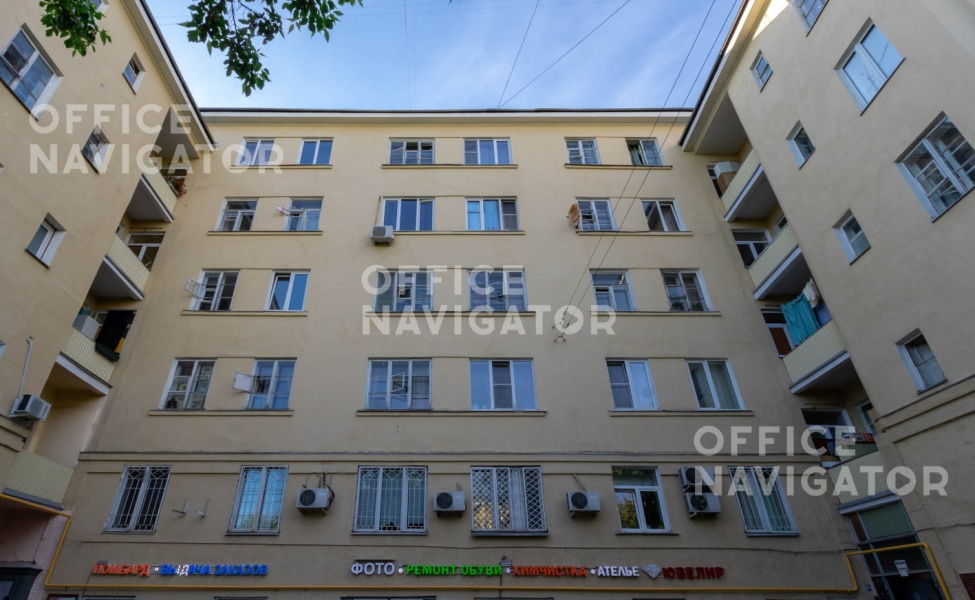 <name>Аренда офиса 293.1 м², 1 этаж, в бизнес-центре ARKENSTON</name>
