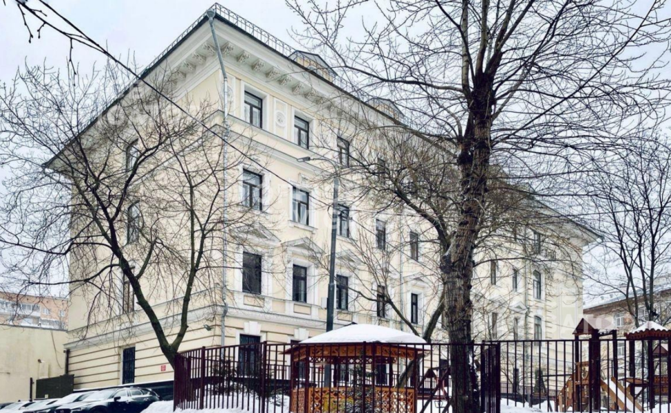 Продажа офиса 5883 м², 1-4 этаж, в бизнес-центре  Николаевский
