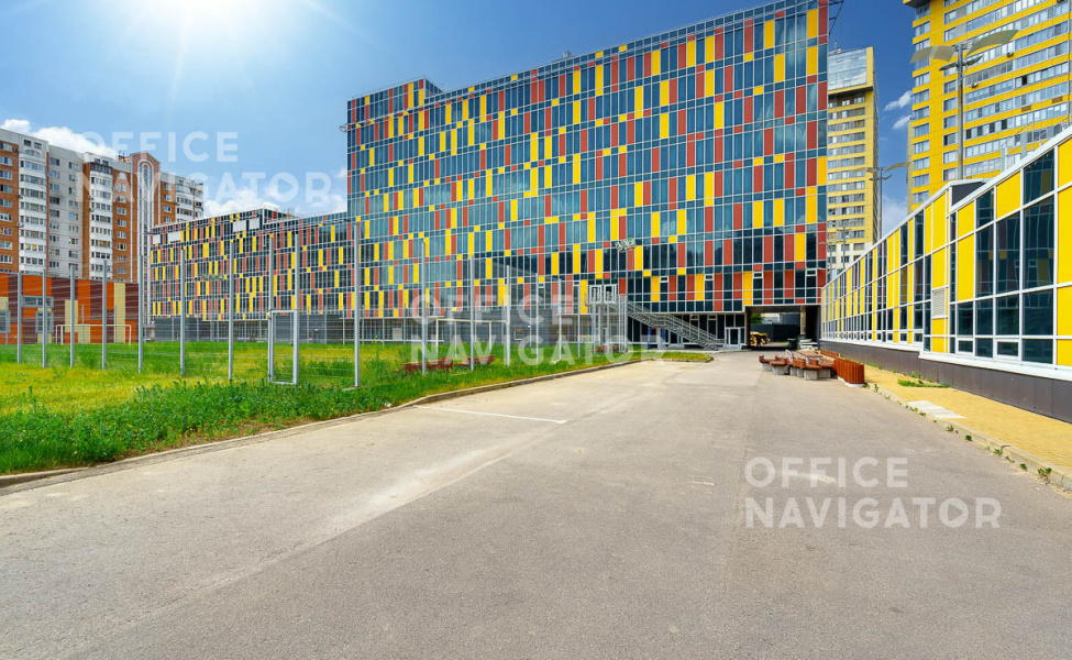 Продажа офиса 17808 м², 1-10 этаж, в бизнес-центре Скай Хаус
