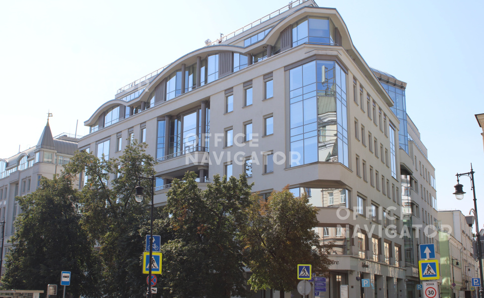 Аренда офиса 254 м², 0-1 этаж, в бизнес-центре Женевский Дом
