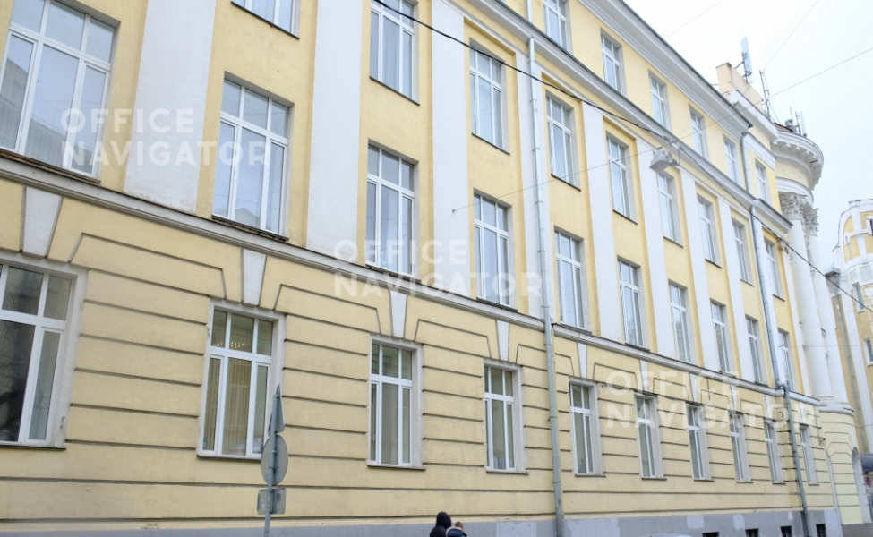 Аренда офиса 367.5 м², 4 этаж, в бизнес-центре Подсосенский пер., 20, стр. 1
