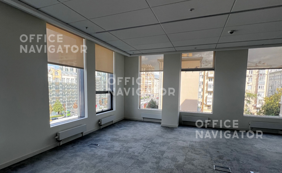 Аренда офиса 1771 м², 4 этаж, в бизнес-центре Wall Street
