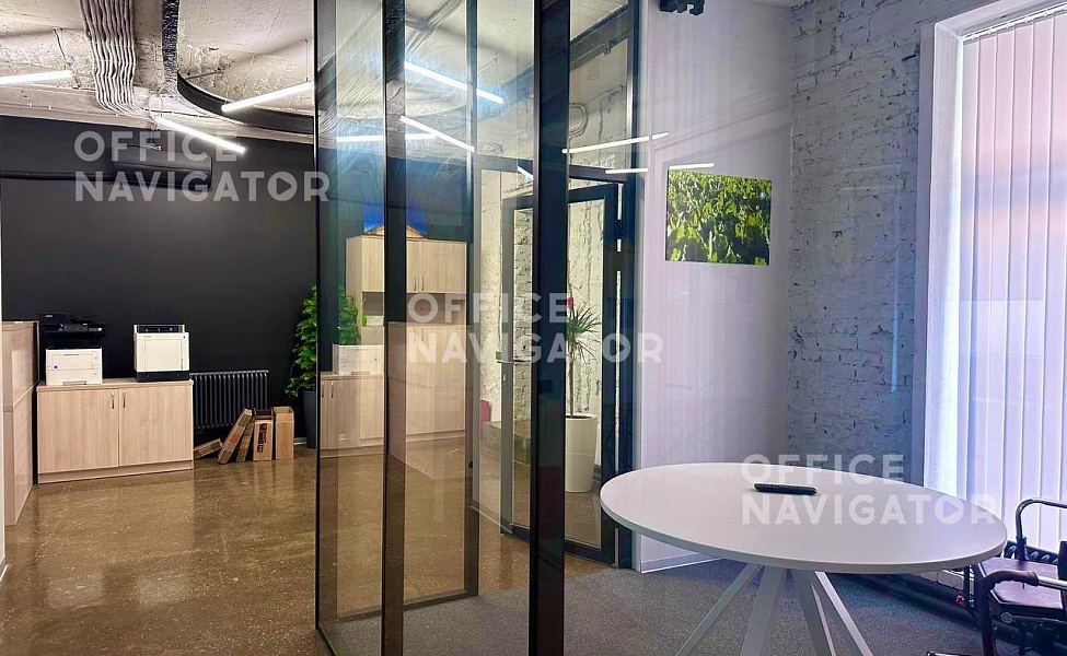 Продажа офиса 271 м², 1 этаж, в бизнес-центре Рябовская Мануфактура (стр. 1-6, 8, 10)
