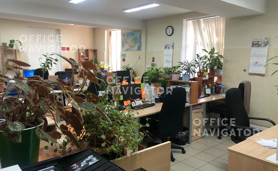 Аренда офиса 270 м², 3 этаж, в бизнес-центре Боевская 1-я ул., 5
