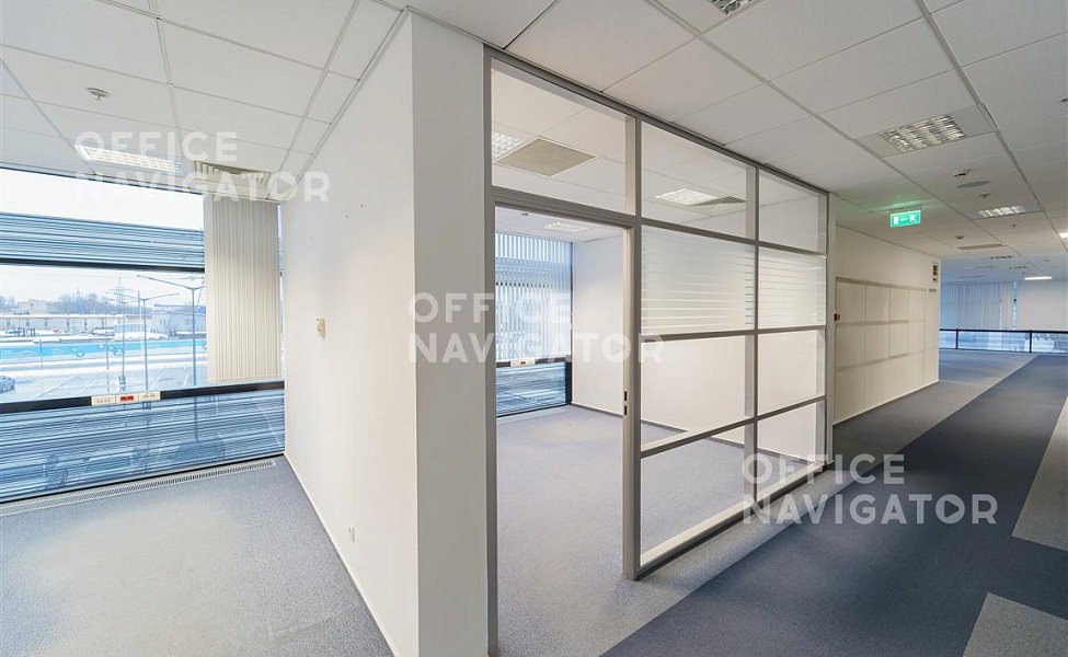 Аренда офиса 1300 м², 2 этаж, в бизнес-центре Химки Фаза I
