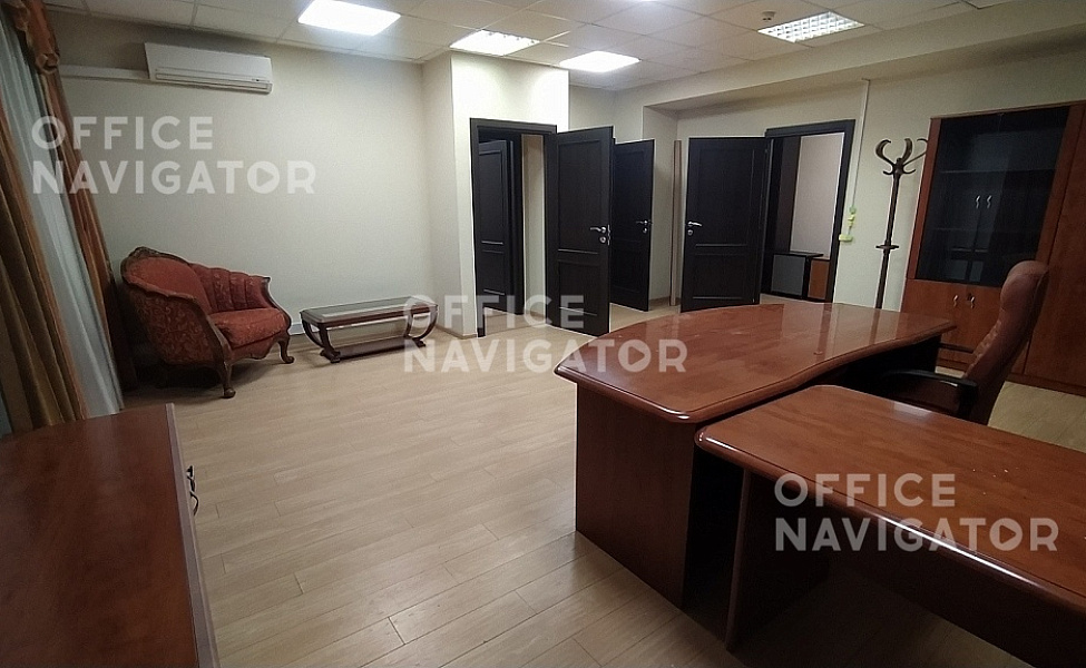 Аренда офиса 1584 м², 4-5 этаж, в бизнес-центре Калужский
