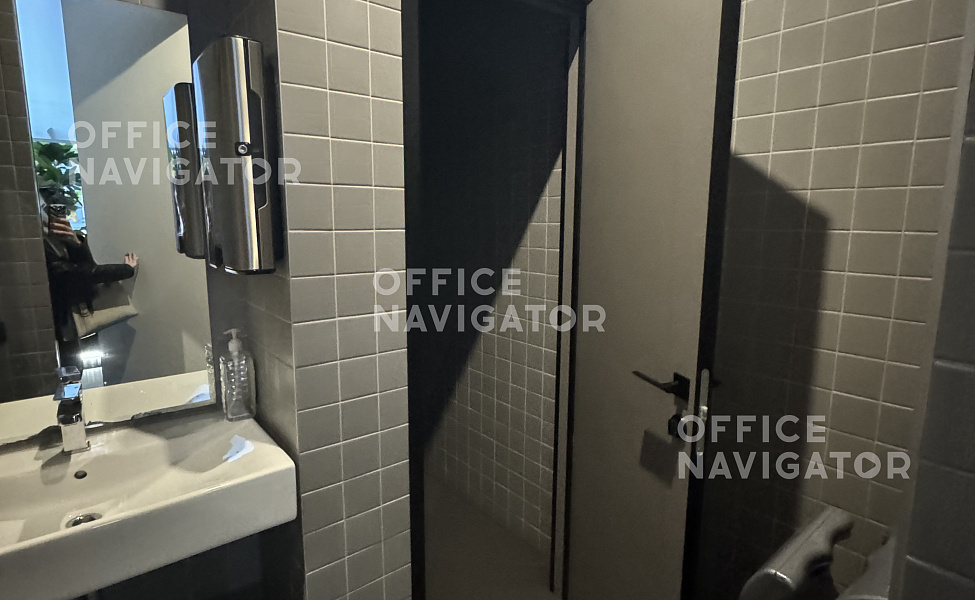 Аренда офиса 409 м², 2 этаж, в бизнес-центре Буревестник
