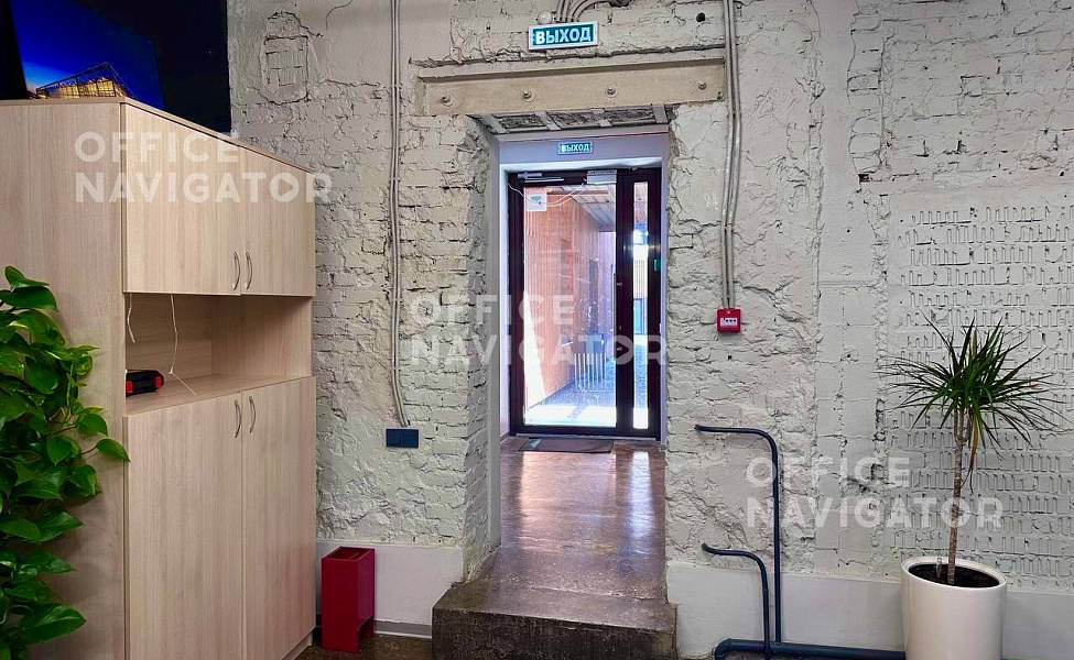 Продажа офиса 271 м², 1 этаж, в бизнес-центре Рябовская Мануфактура (стр. 1-6, 8, 10)
