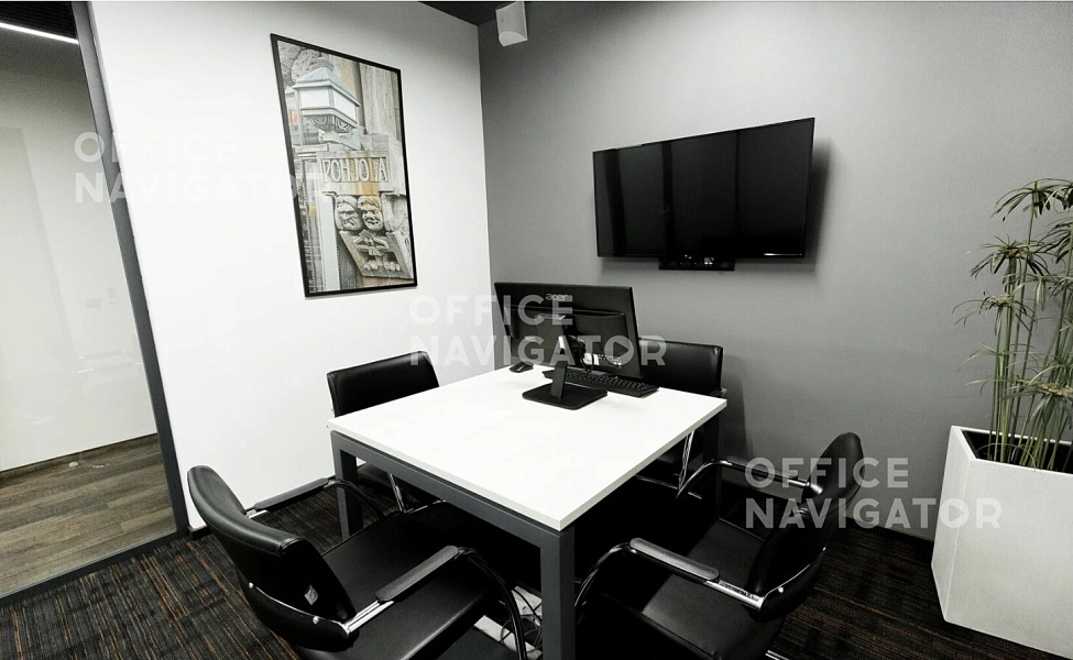 Аренда офиса 1250 м², 4 этаж, в бизнес-центре 
