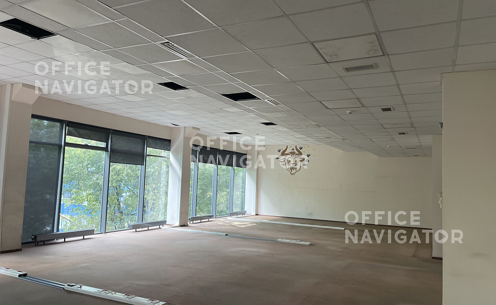 Аренда офиса 2327 м², 3 этаж, в бизнес-центре Black & White Фаза I
